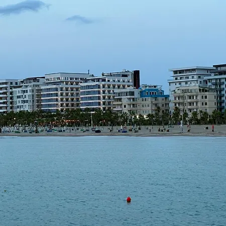 Florida * Golem (Tirana)
